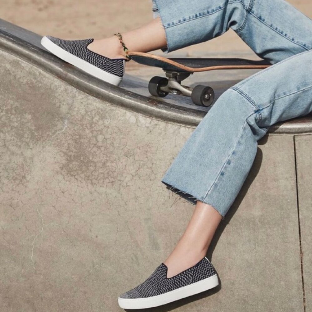 Rothy's Retired Maritime Gradient Slip on Sneaker 10.5